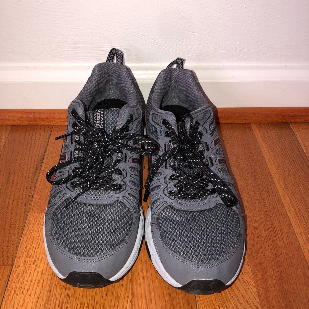 Grey Asics GEL-Venture 7 Running Shoes